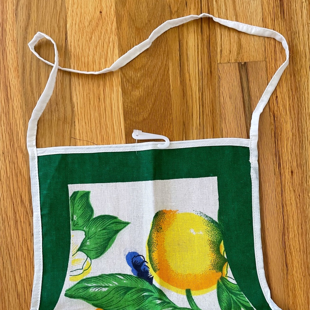 🌷 NWOT🌷 Cleaning/Cooking Apron - Picture 4 of 4